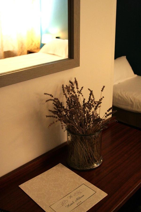 Hotel Albion Ajaccio  Ngoại thất bức ảnh