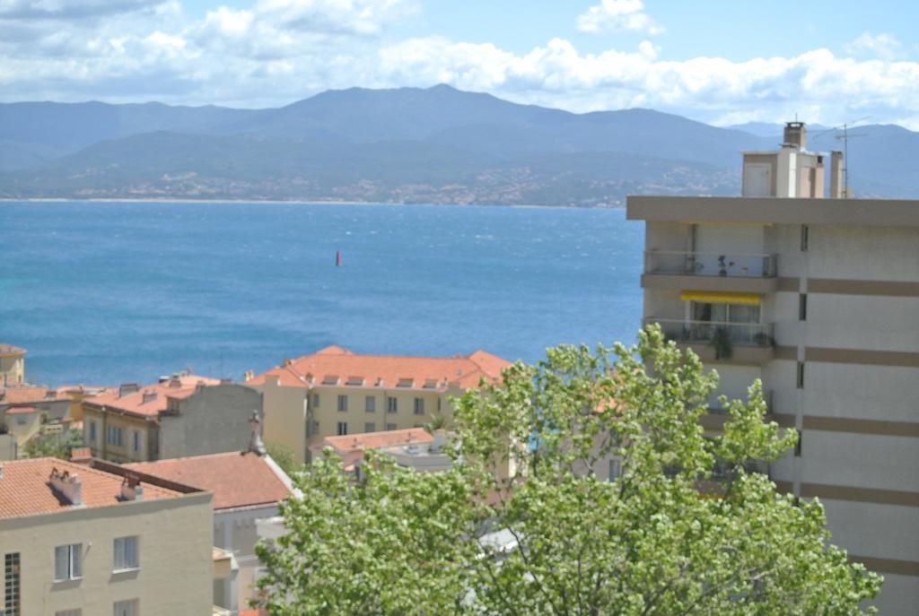 Hotel Albion Ajaccio  Ngoại thất bức ảnh